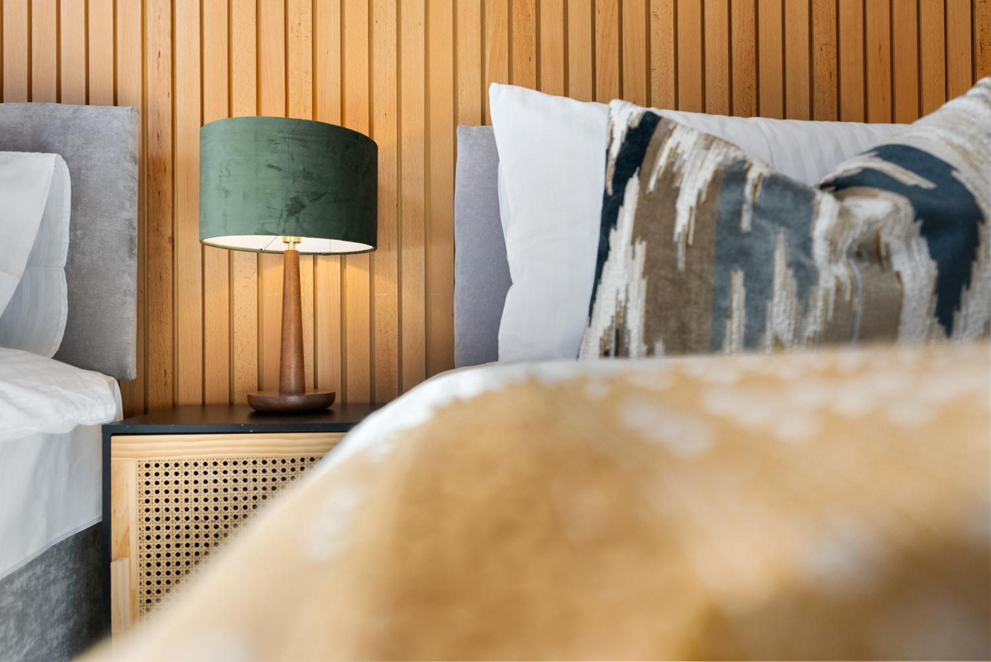 4-Bedroom Stunning Luxe, Spacious & Stylish Design House Bolton, Sleeps 11, With Parking Central Bolton, Links To Manchester, Pet-Friendly, Best For Groups! Work Contractors And Summer Special Offer! - By Blue Puffin Stays Farnworth 外观 照片